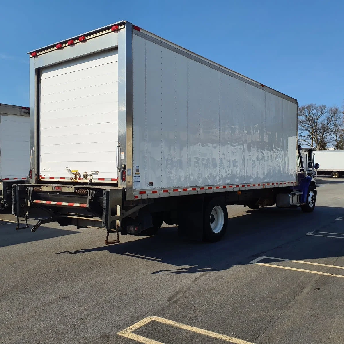 2020 Freightliner M2 106 in Norwood, MA — photo 4