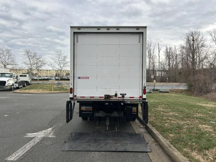 2020 International MV - image 8