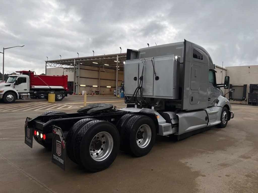 2022 Kenworth in Birmingham, AL — photo 4