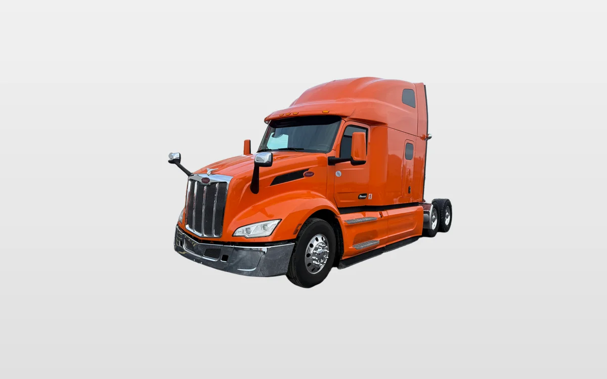 2022 PETERBILT 579 - image 1