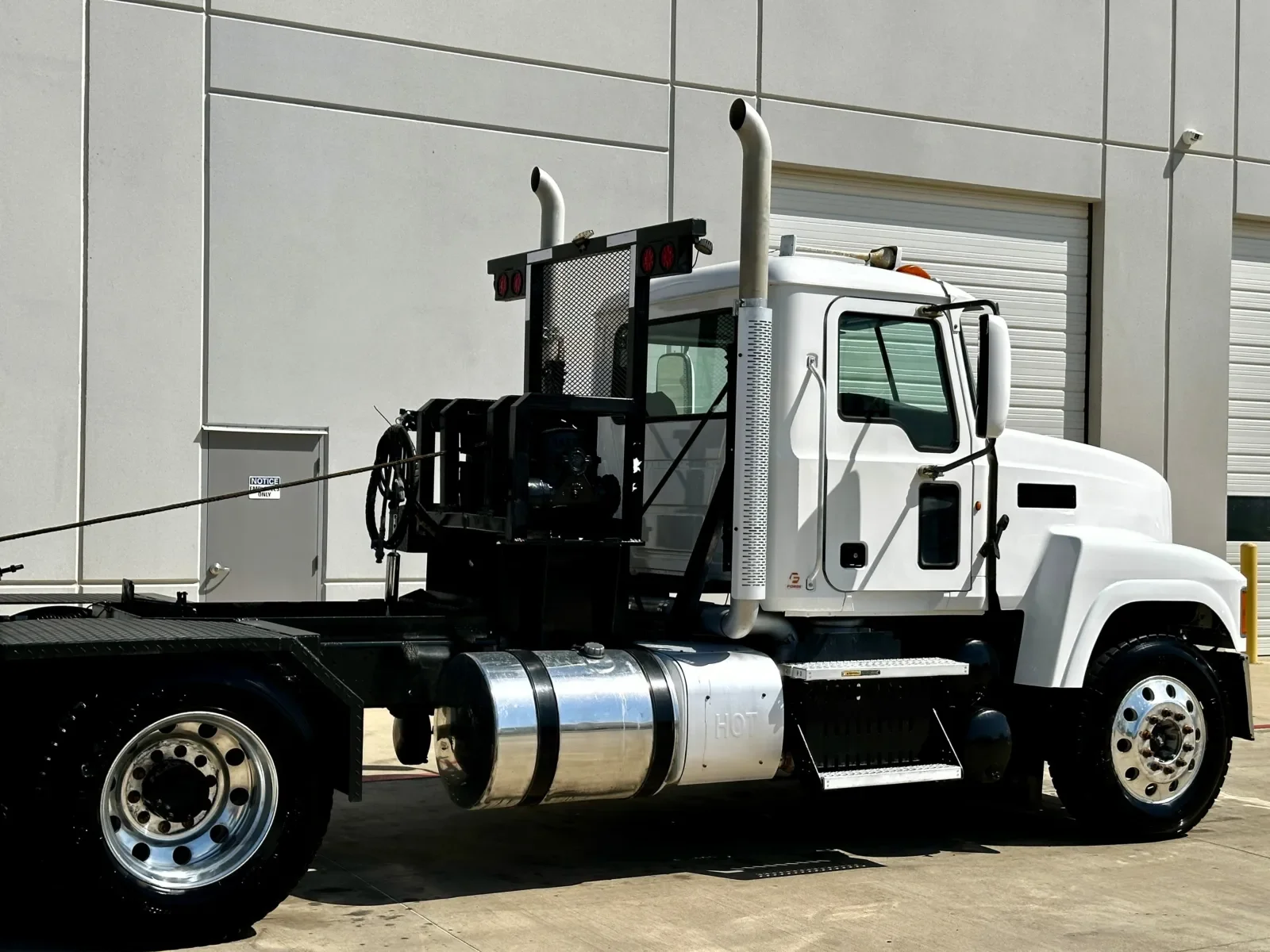 2012 Mack Pinnacle in Hutchins, TX — photo 7
