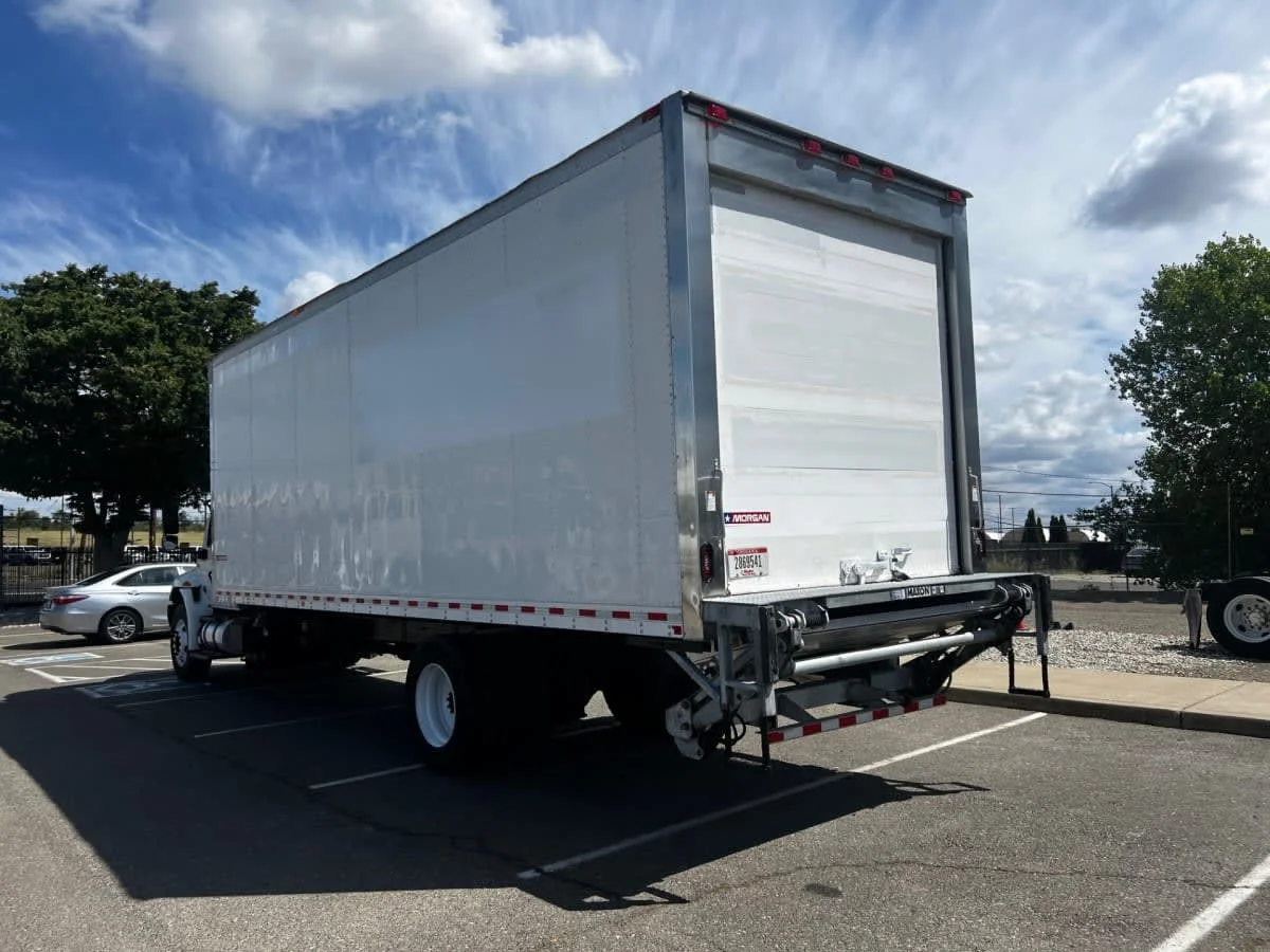 2019 International MV in Fontana, CA — photo 6