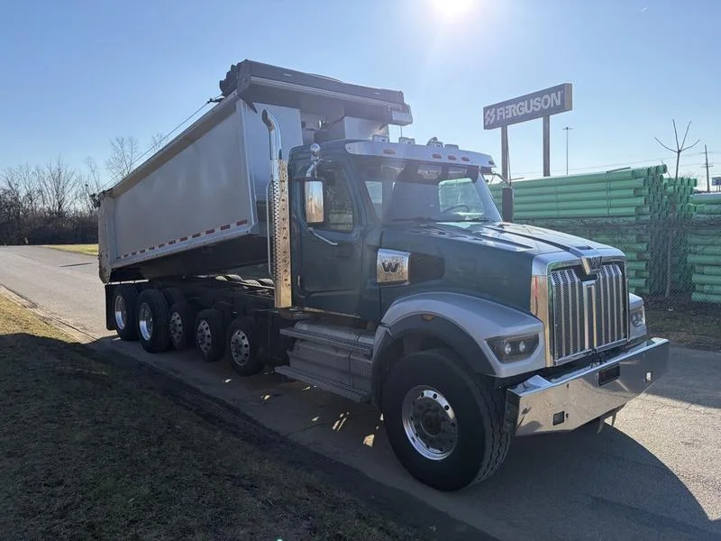 2022 Western Star 49X - image 3