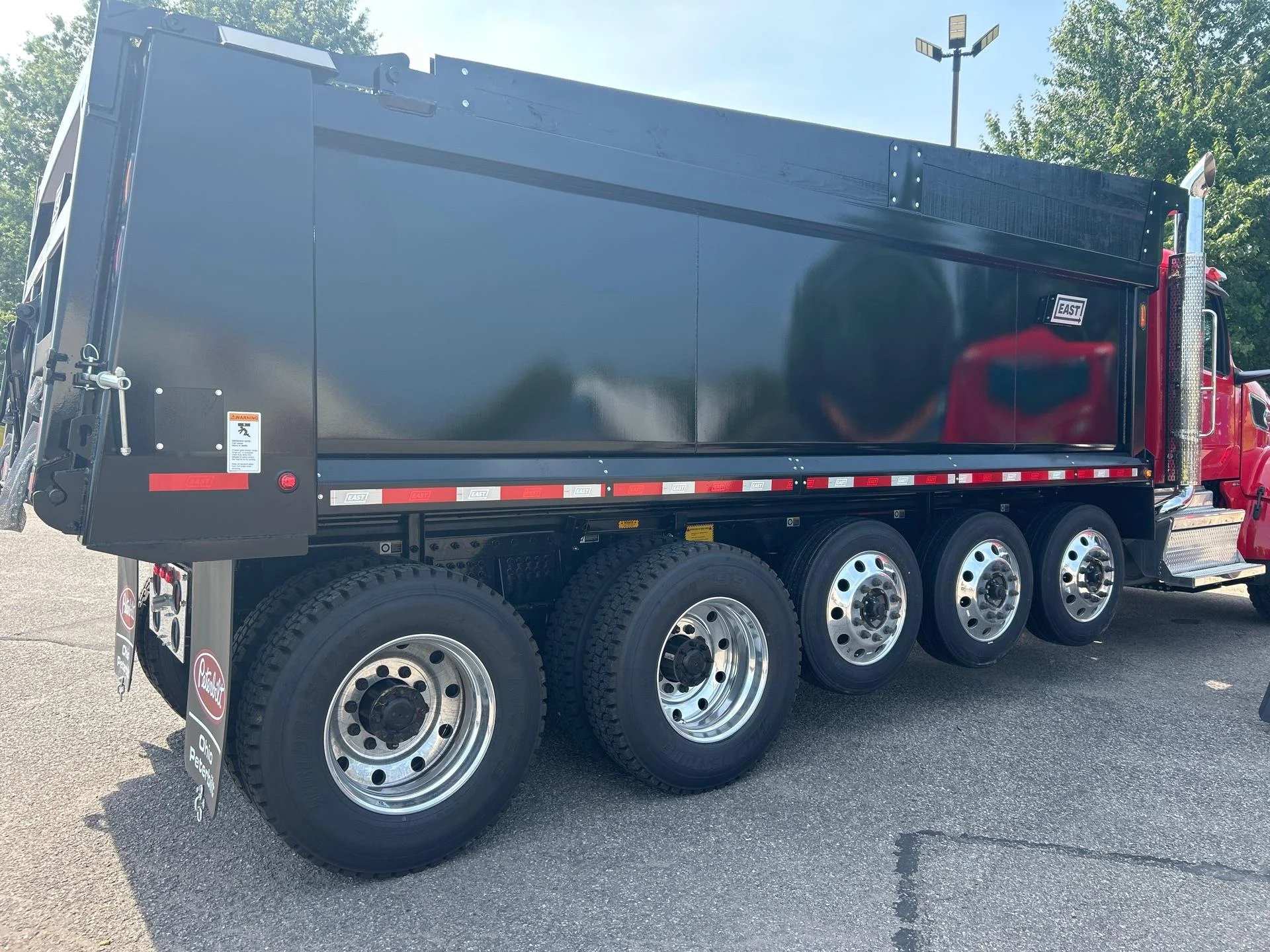 2027 Peterbilt 567 in Zanesville, OH — photo 4