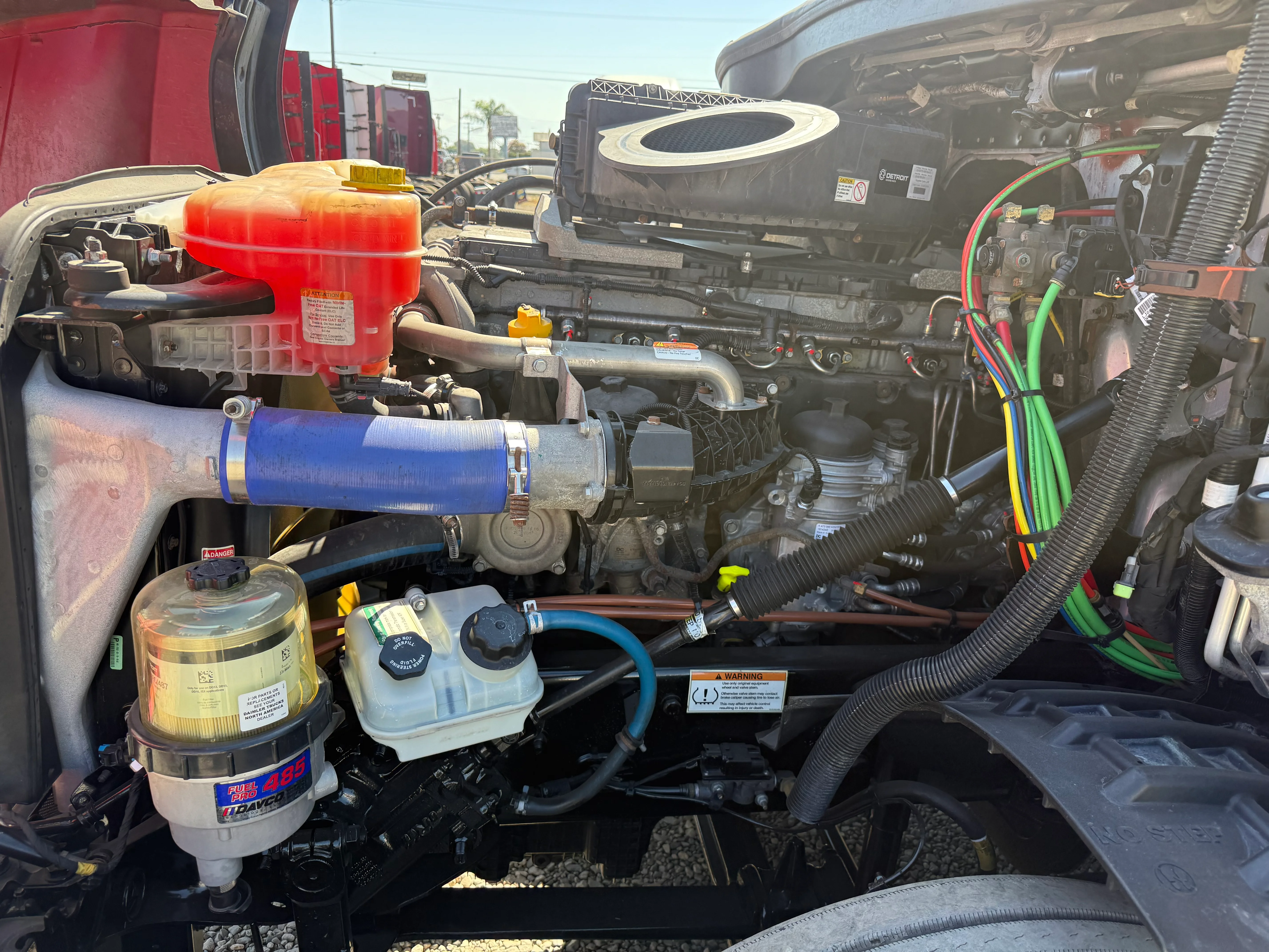 2020 Freightliner Cascadia in Selectrucks Fontana, CA — photo 11