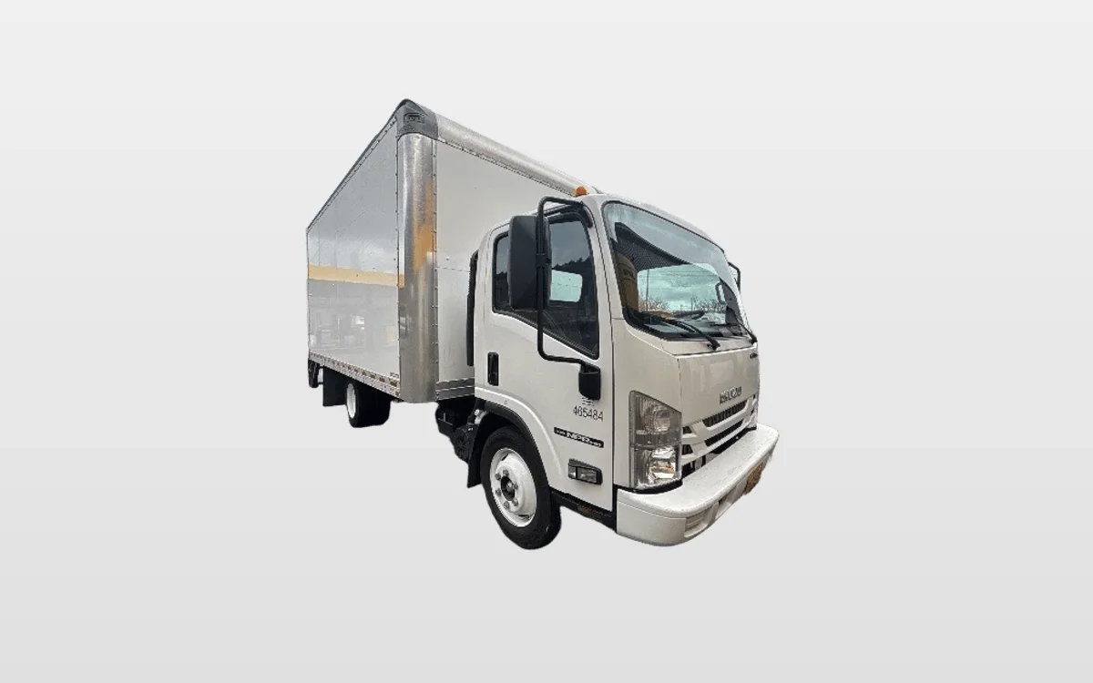 2021 Isuzu - image 1