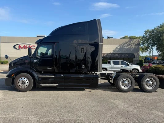 2022 Peterbilt 579 in Jackson, TN — photo 20