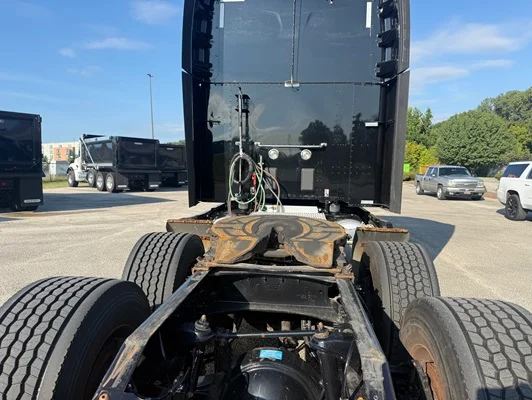 2022 Peterbilt 579 in Jackson, TN — photo 9