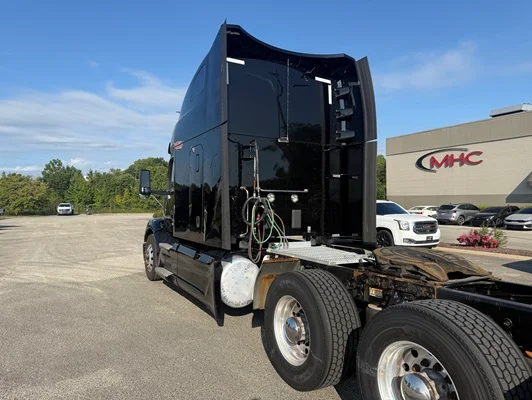 2022 Peterbilt 579 in Jackson, TN — photo 19