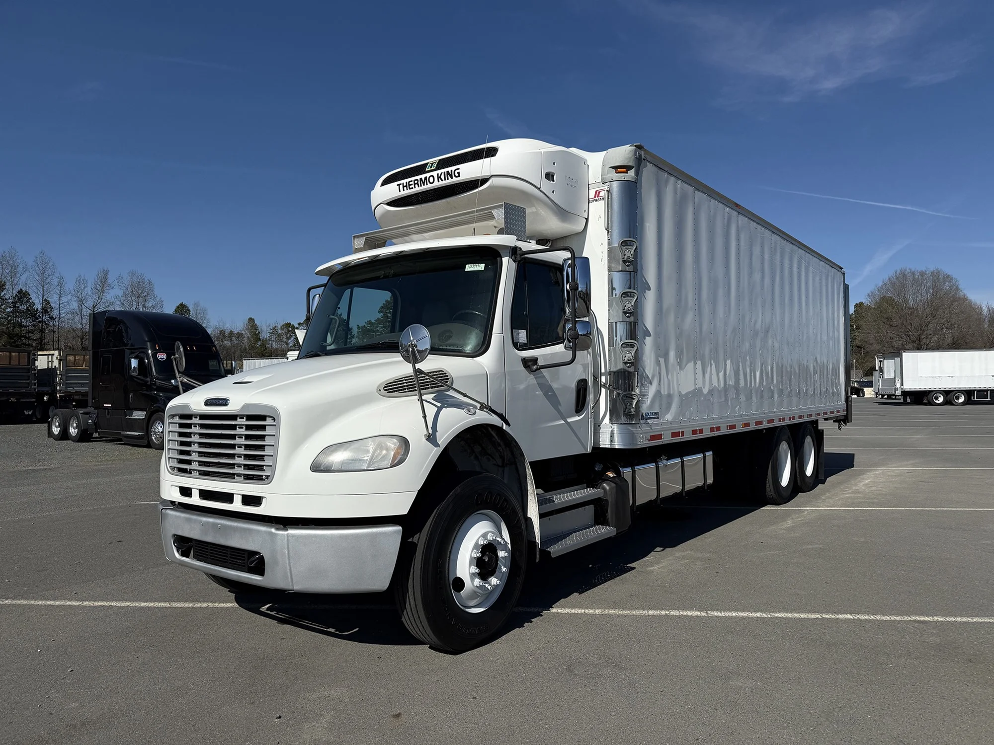 2016 Freightliner M2 106 in Albuquerque, NM