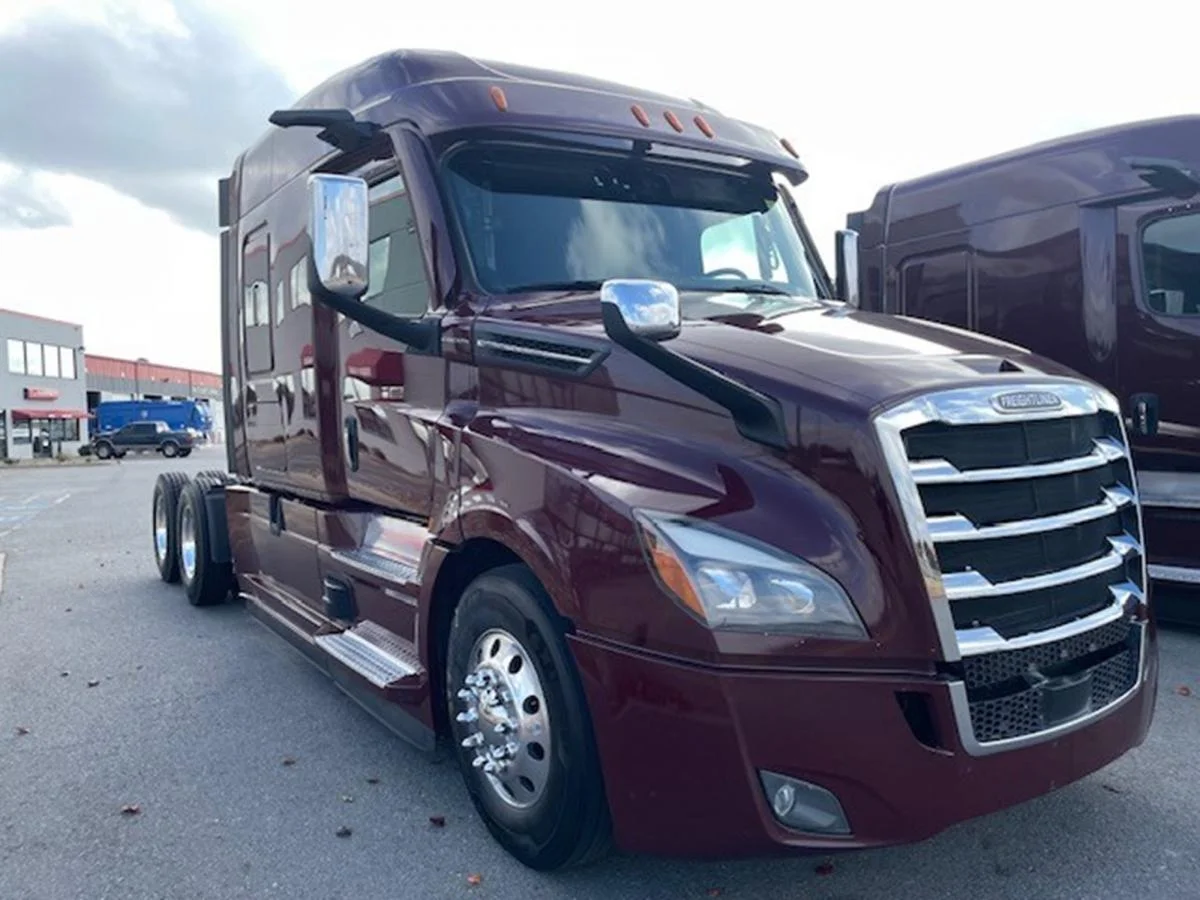 2023 Freightliner Cascadia in Little Rock