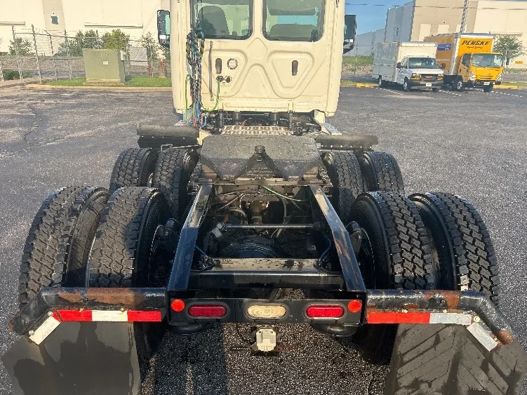 2019 Freightliner Cascadia in Nashville (Mount Juliet), TN — photo 6