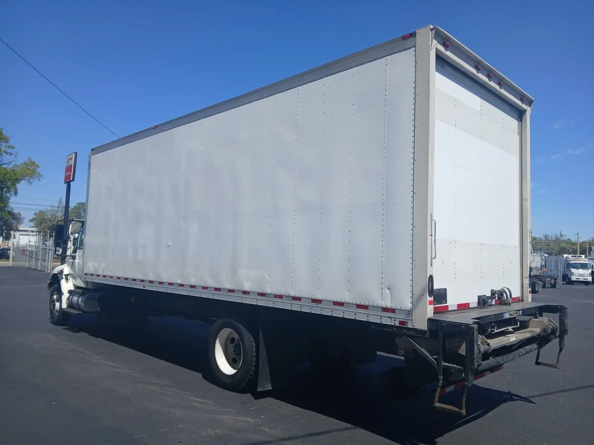 2018 International 4300 in Jacksonville, FL — photo 6
