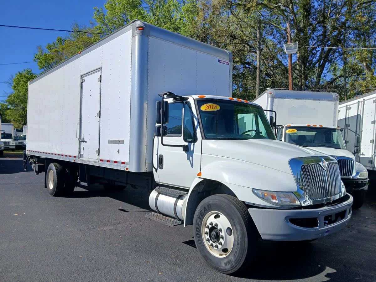 2018 International 4300 in Jacksonville, FL — photo 3