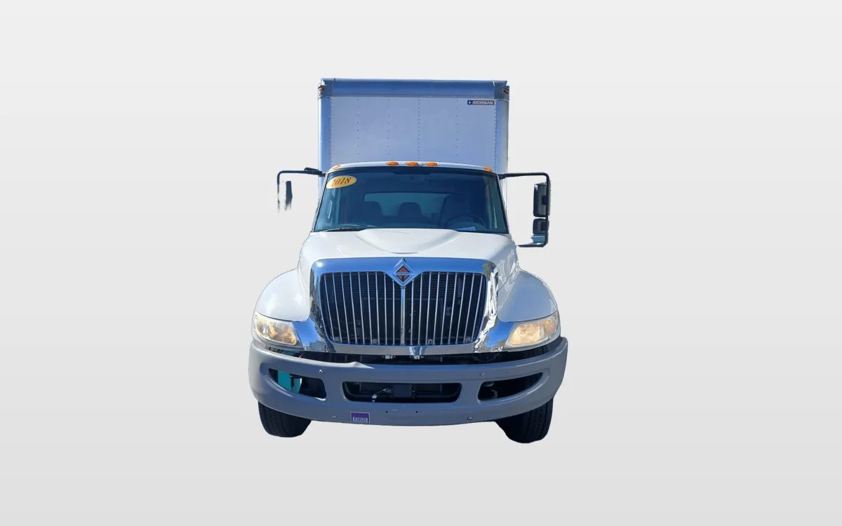 2018 International 4300 - image 1