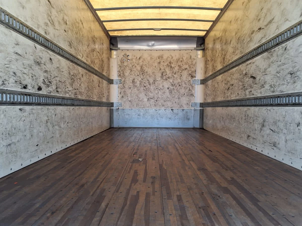 2019 International 4300 in Davie, FL — photo 8