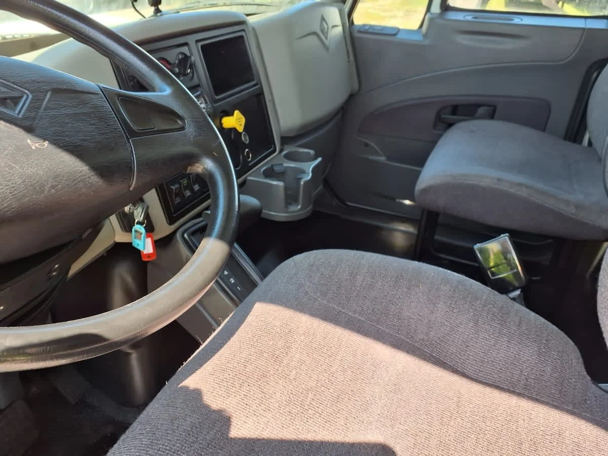 2019 International 4300 in Davie, FL — photo 7