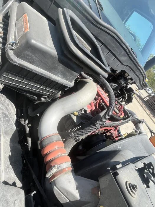 2020 International MV - image 8