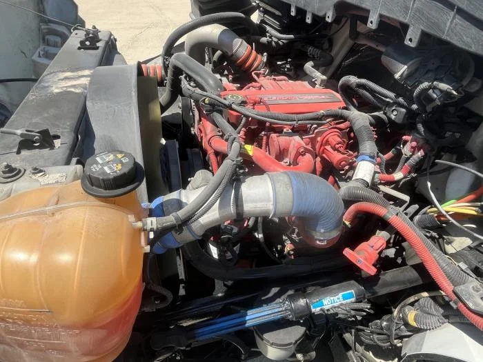 2020 International MV - image 9