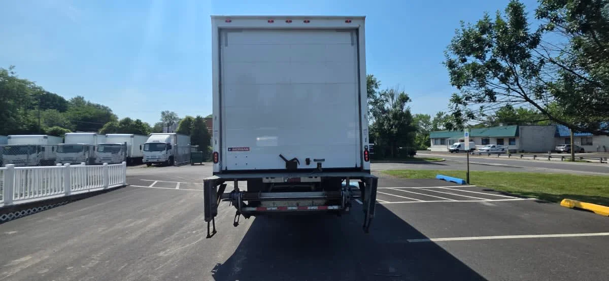 2019 International 4300 in Bensalem, PA — photo 5