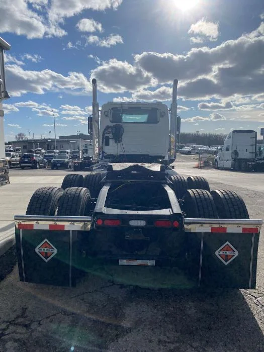 2026 International HX - image 9