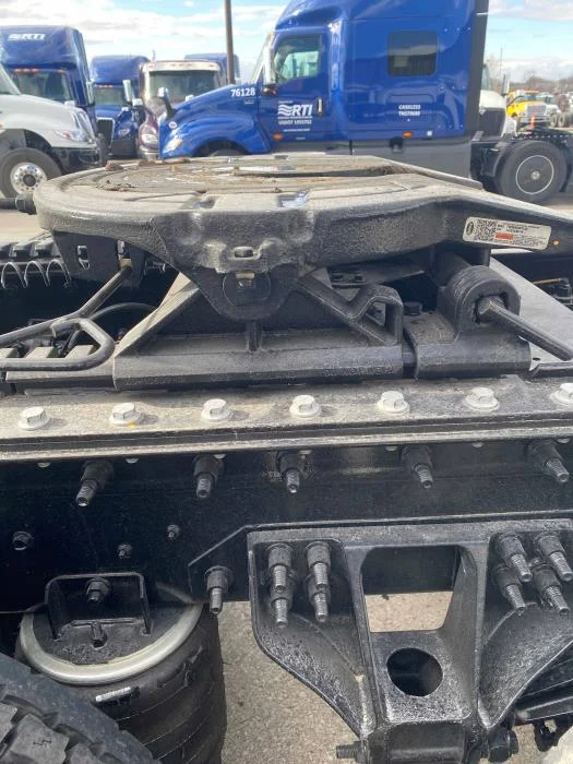 2026 International HX - image 10