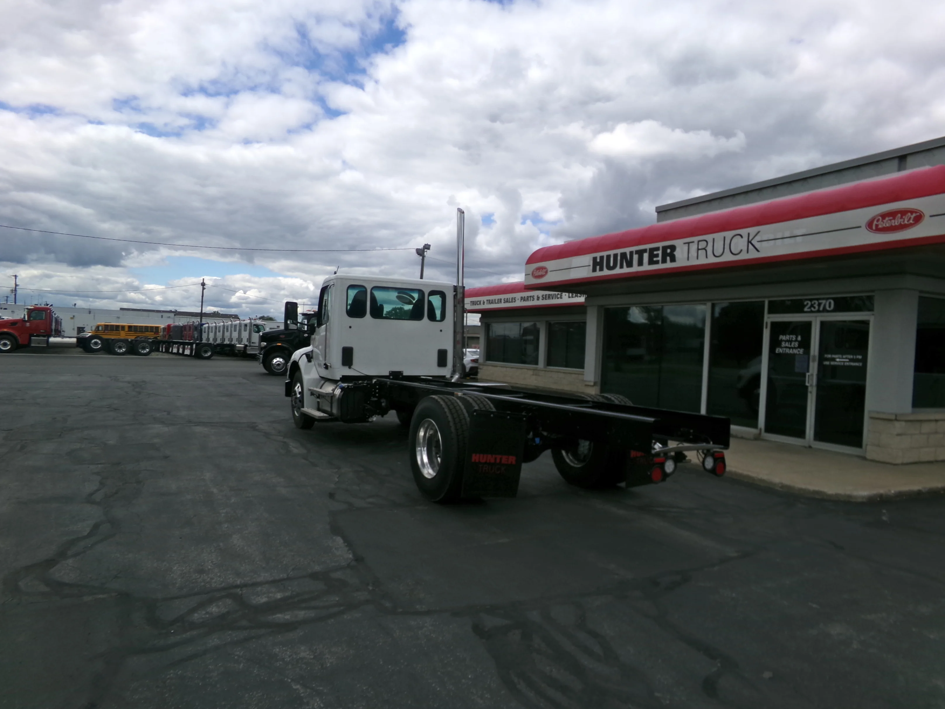 2026 Peterbilt 537 in Buffalo, NY — photo 4