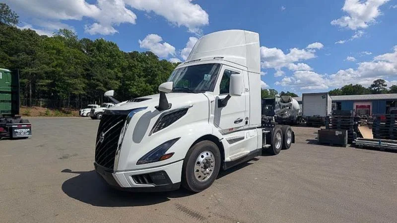 2025 Volvo in Rocky Mount, NC — photo 7