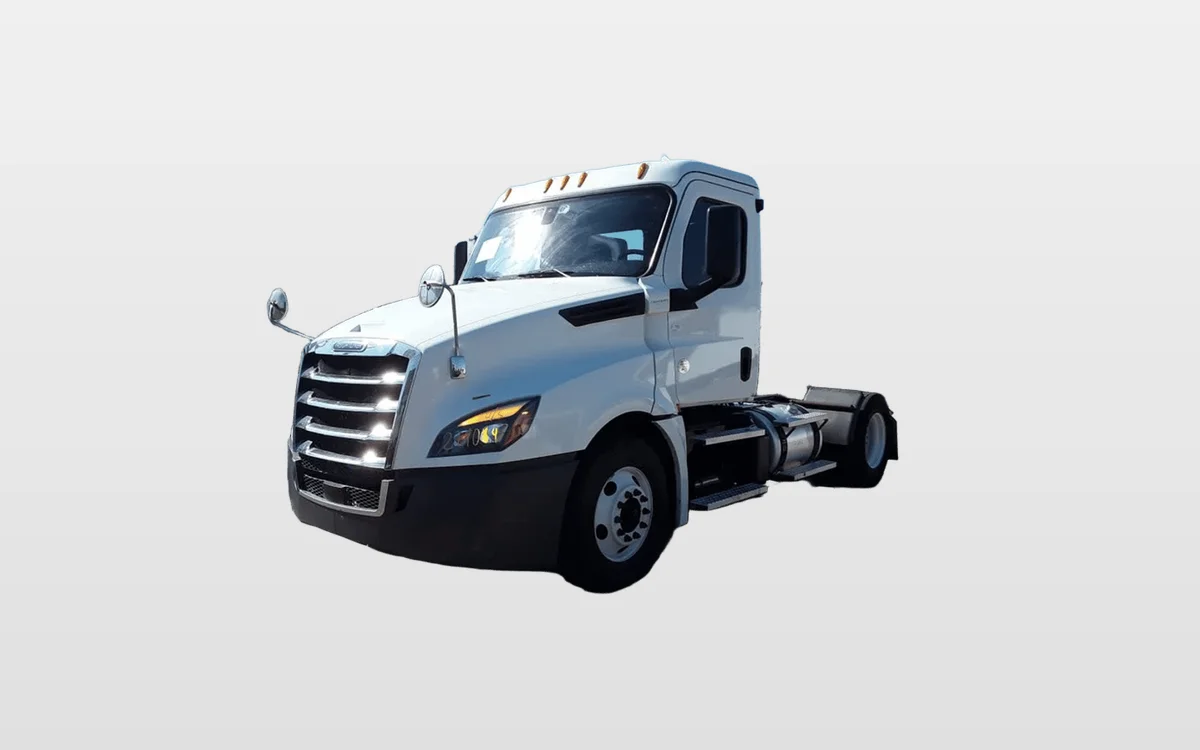 2020 Freightliner Cascadia - image 1