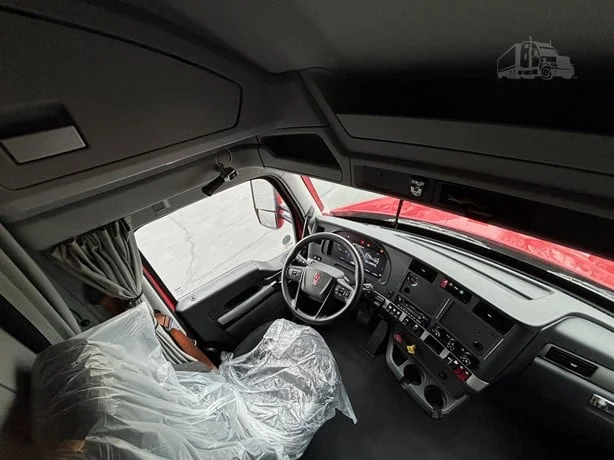 2023 Kenworth T680 - image 15