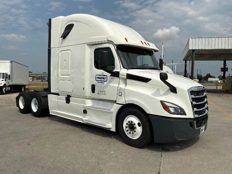 2020 Freightliner Cascadia