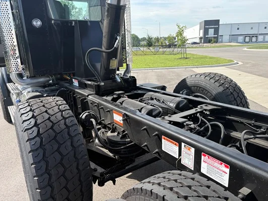 2027 Kenworth W900 in Kansas City, MO — photo 18