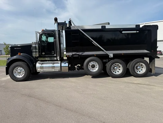 2027 Kenworth W900 in Kansas City, MO — photo 7