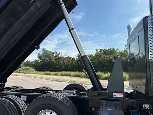 2027 Kenworth W900 in Kansas City, MO — photo 20