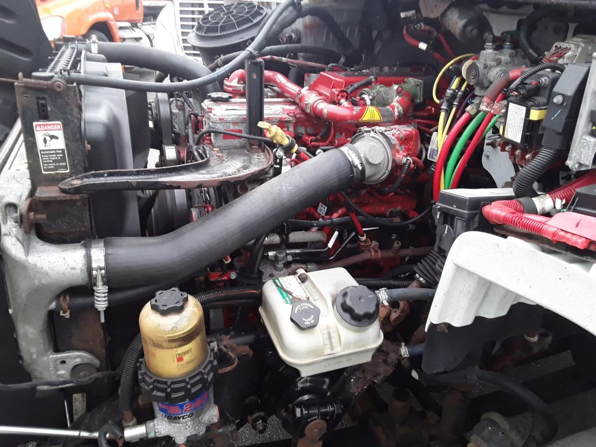 2017 Freightliner M2 106 - image 9