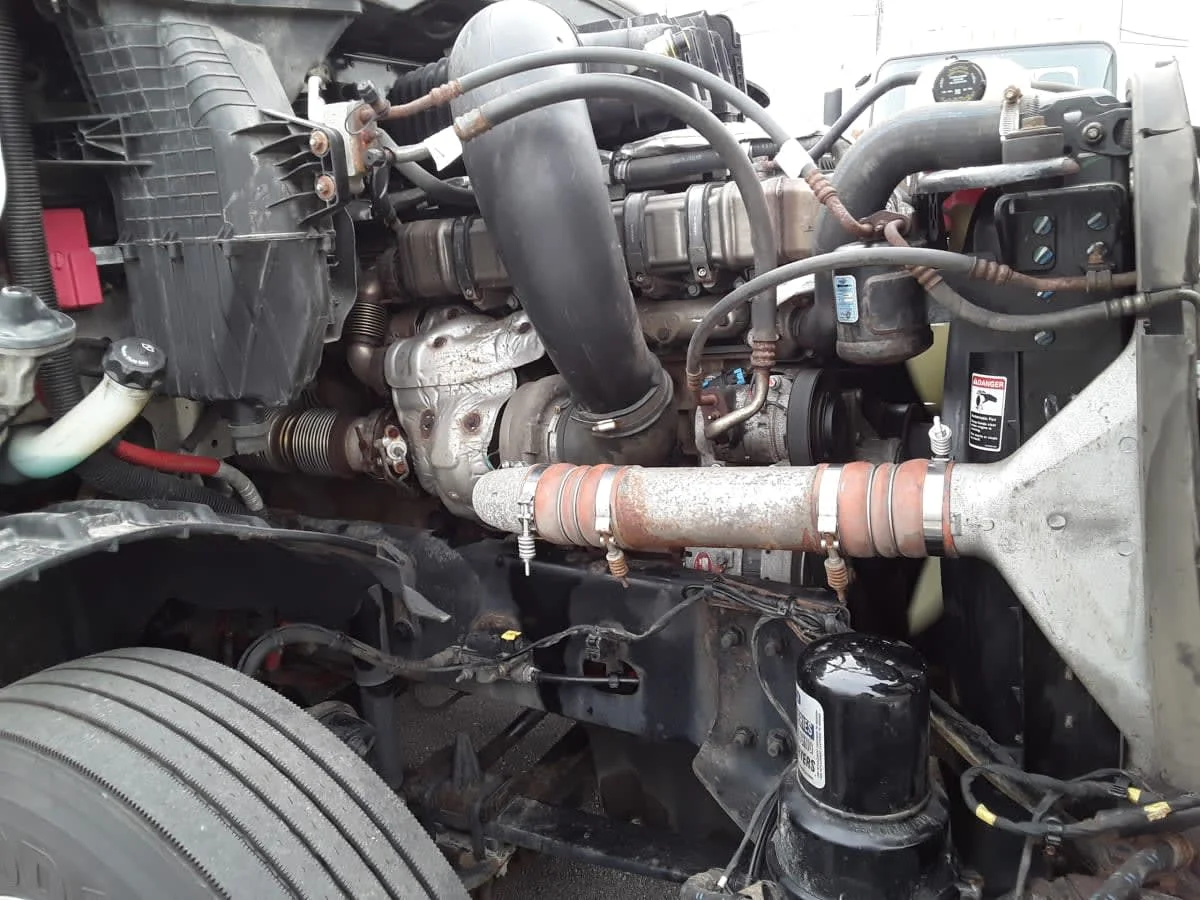 2020 Freightliner Cascadia in Salisbury, MA — photo 11
