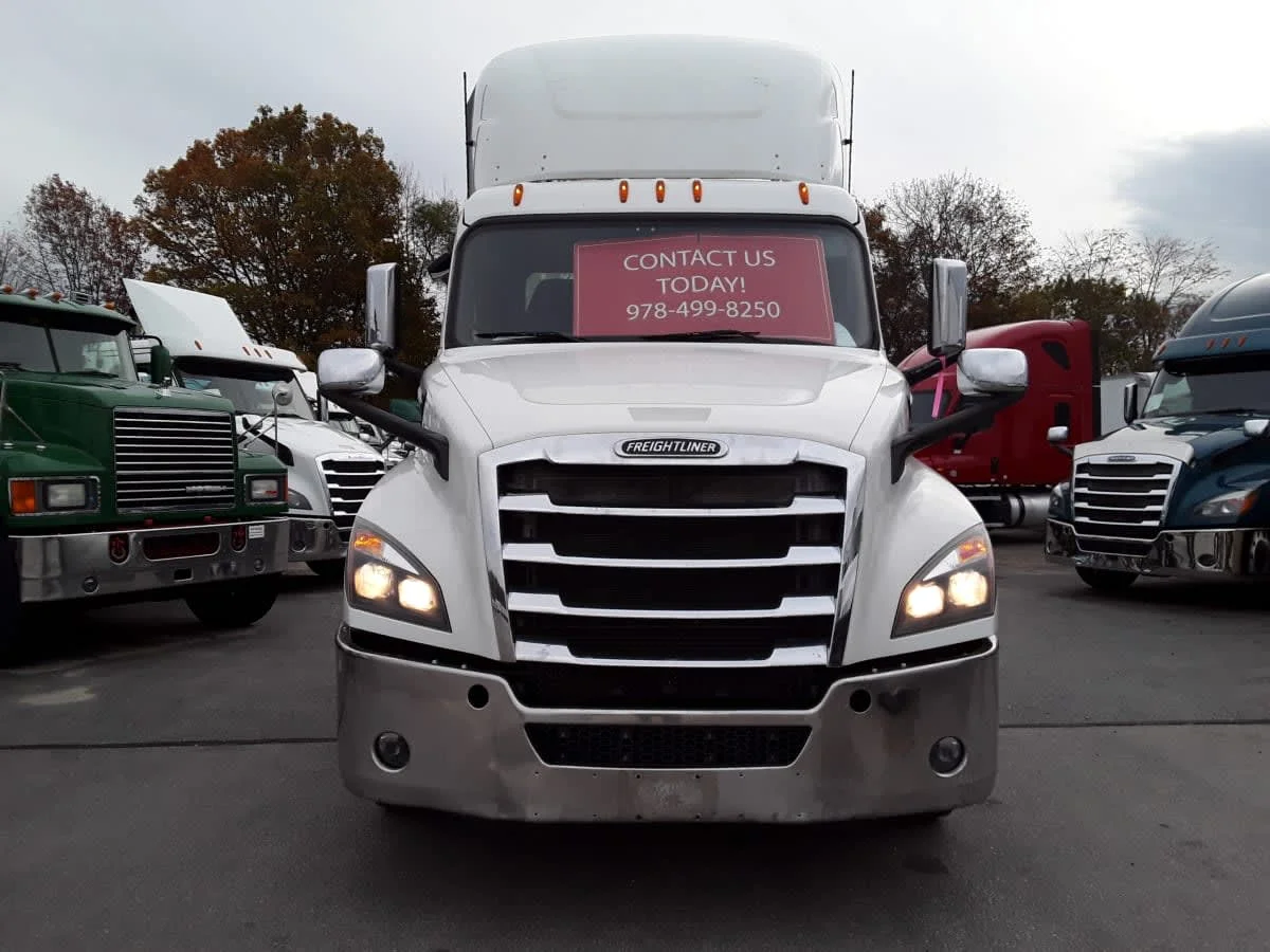 2020 Freightliner Cascadia in Salisbury, MA