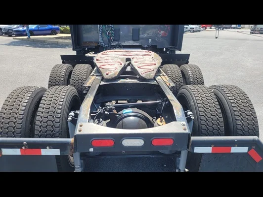 2022 Peterbilt 579 in Memphis, TN — photo 11