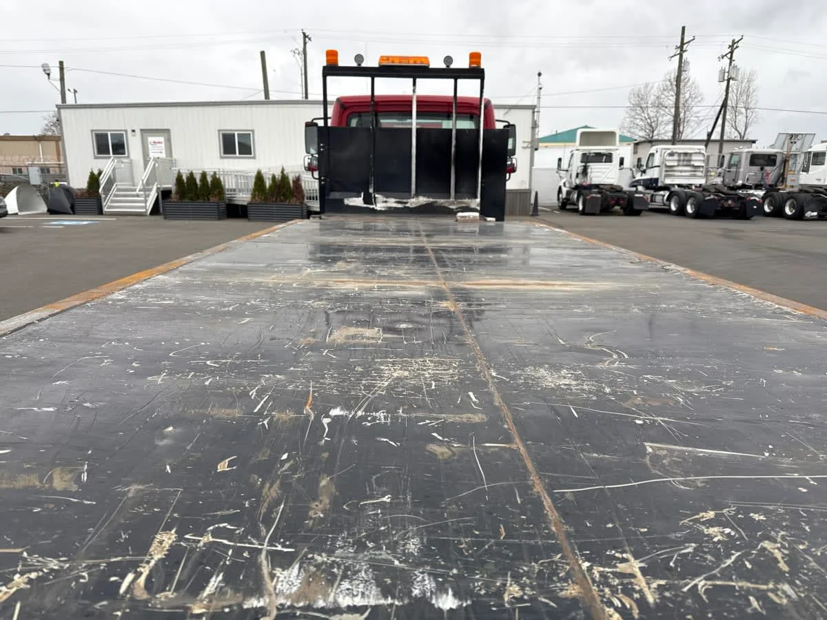 2018 Freightliner M2 106 in Tacoma, WA — photo 8