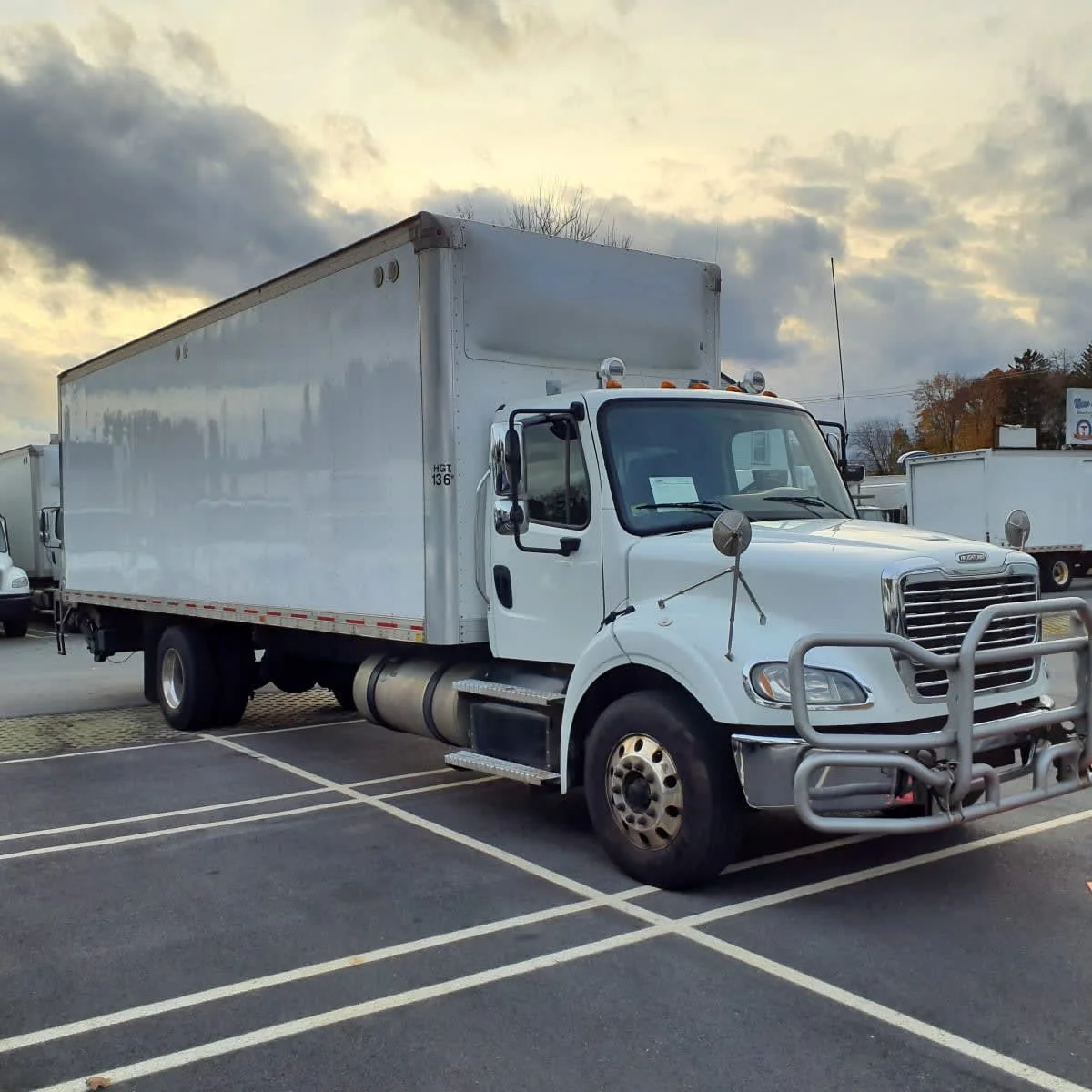 2020 Freightliner M2 112 - image 3