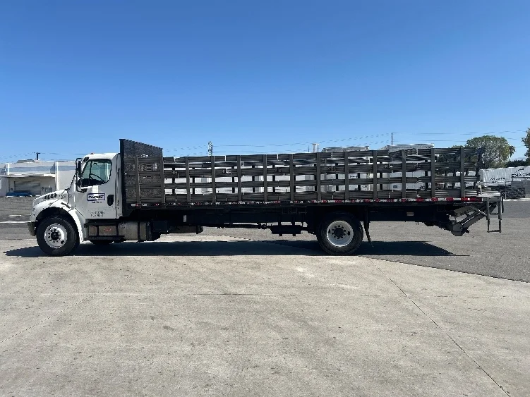 2019 Freightliner eM2 in City Of Industry, CA — photo 4