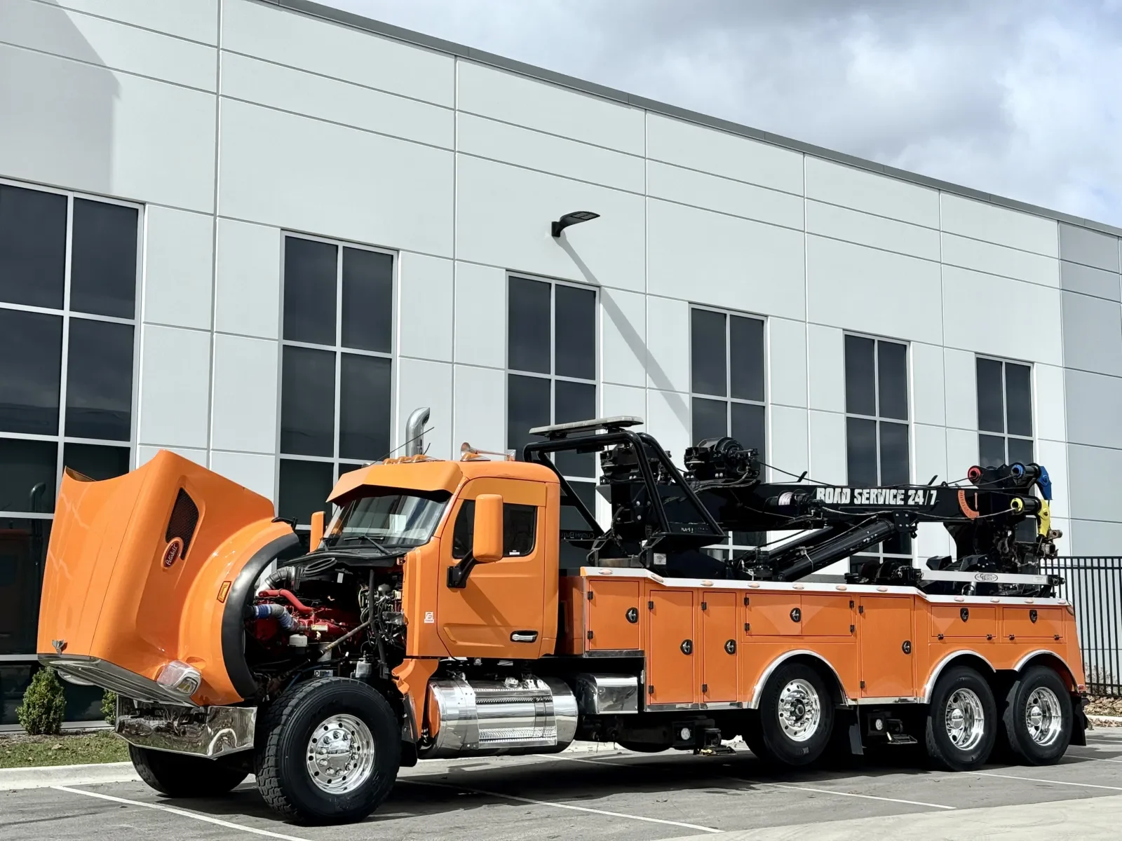 2017 Peterbilt 567 in New Lenox, IL — photo 12