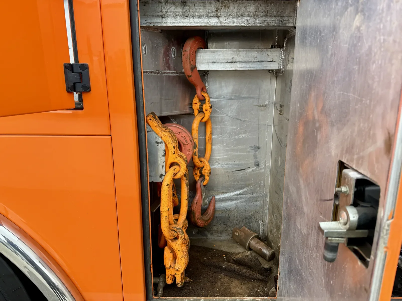 2017 Peterbilt 567 in New Lenox, IL — photo 16