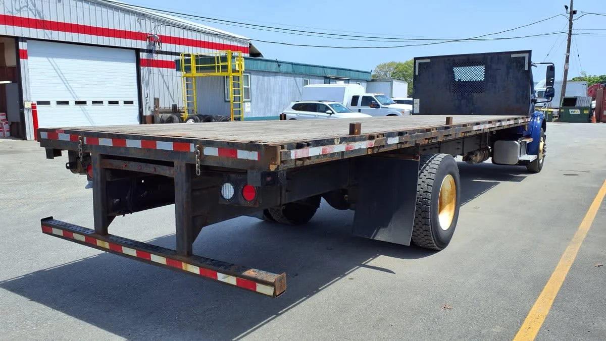 2020 Freightliner M2 106 in Salisbury, MA — photo 4