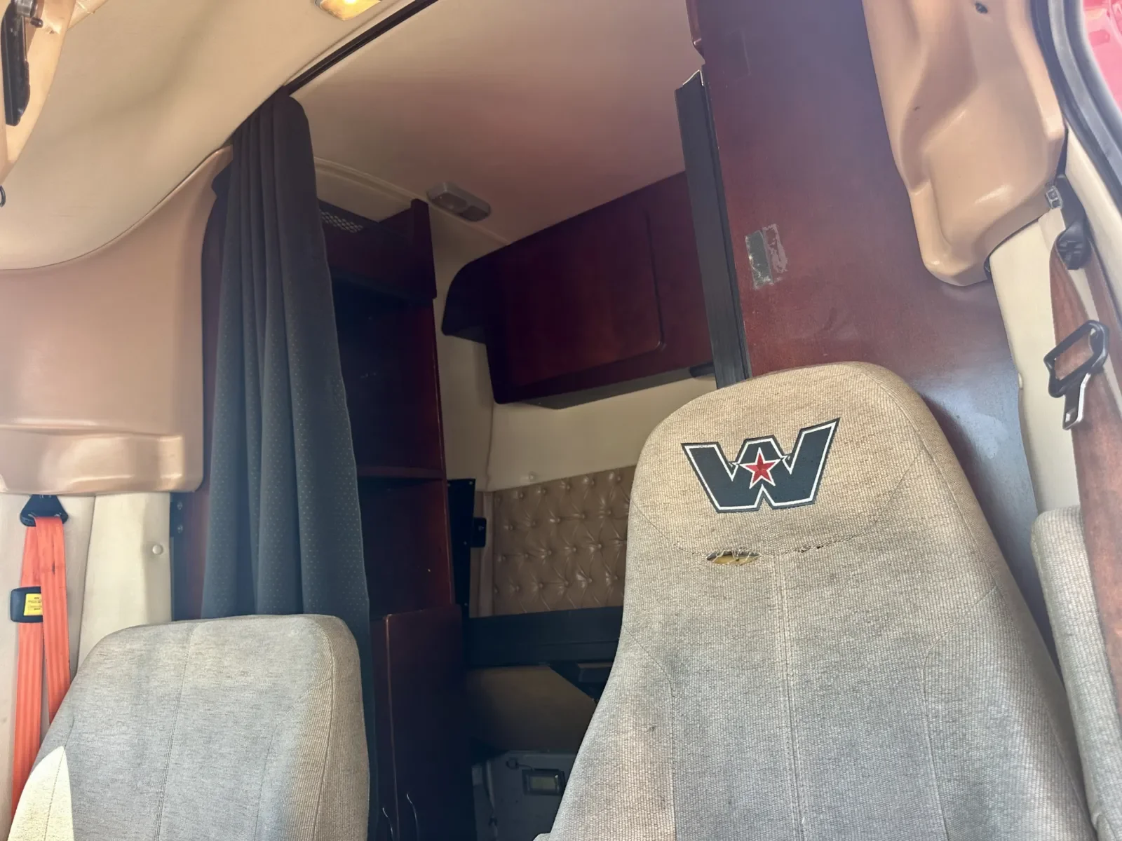 2016 Western Star 4900 in Hutchins, TX — photo 20