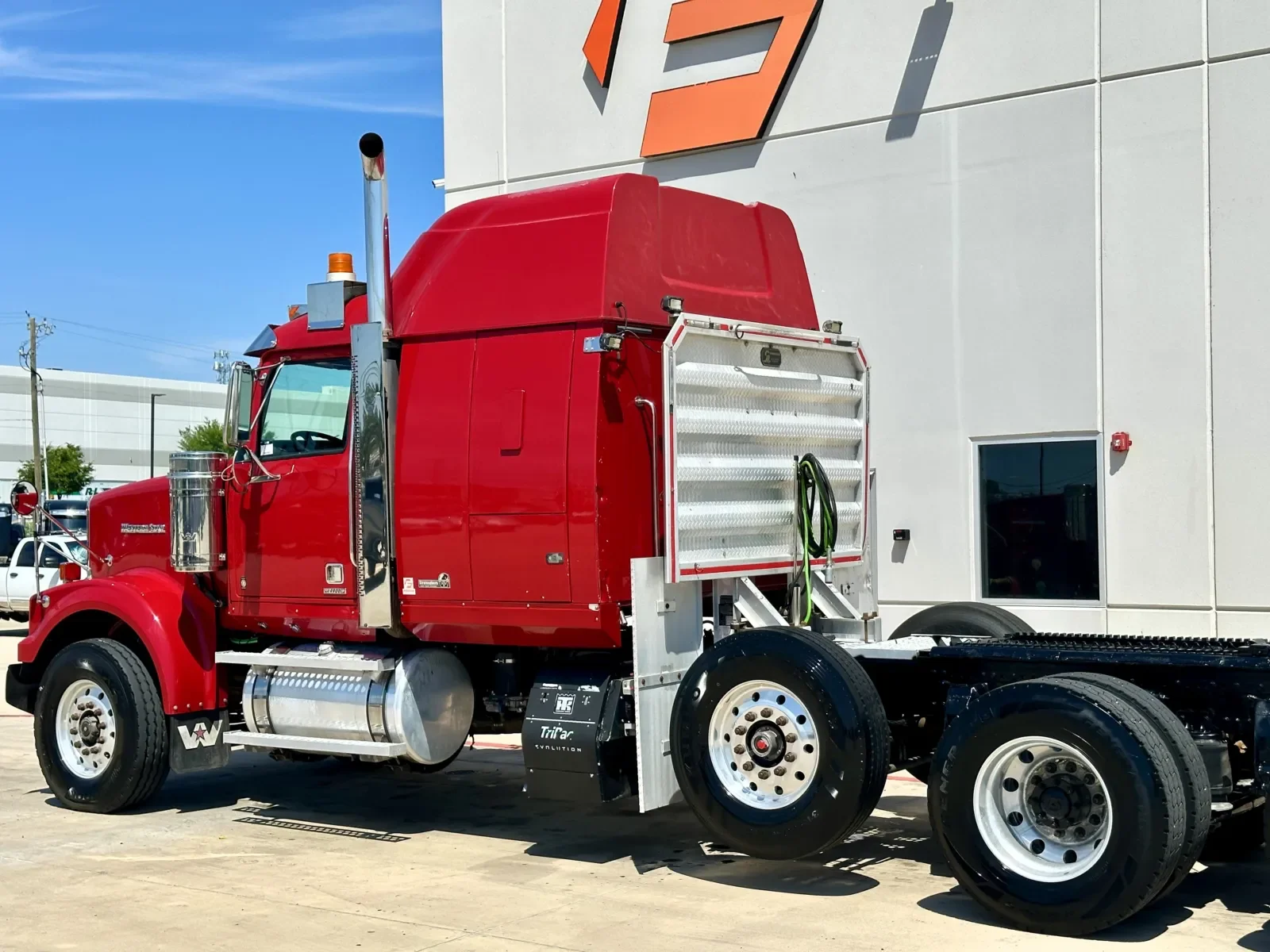 2016 Western Star 4900 in Hutchins, TX — photo 8