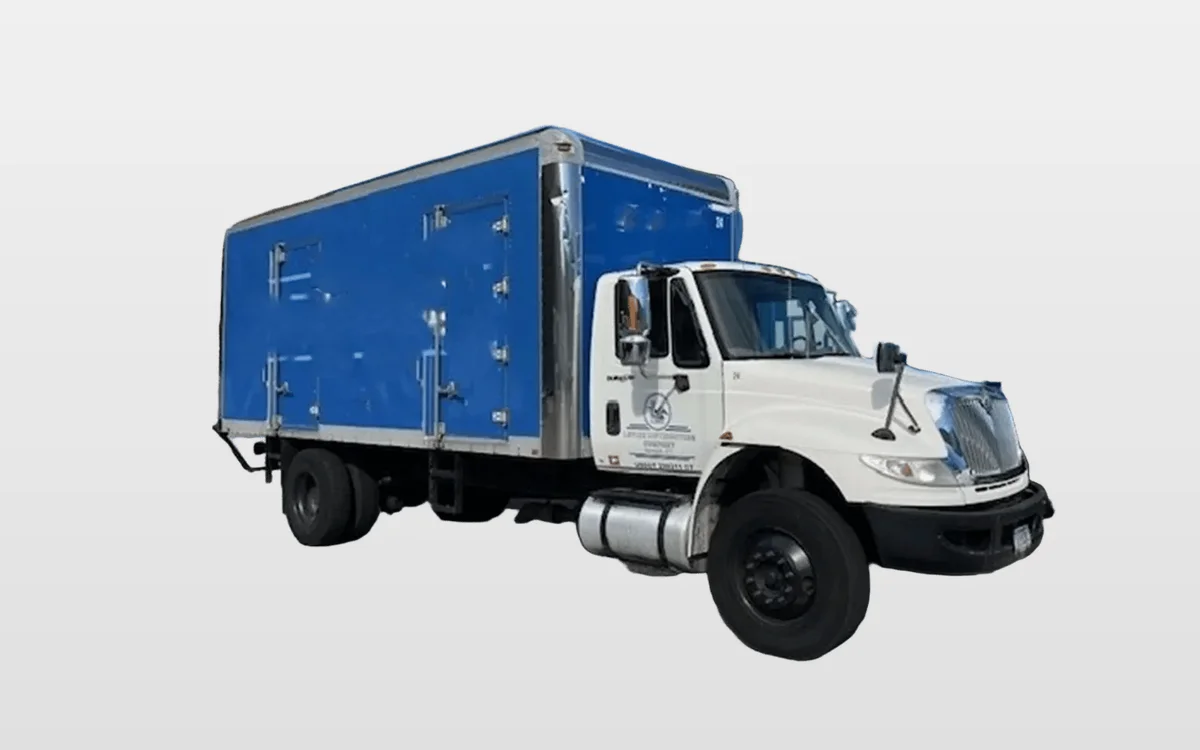 2012 International - image 1