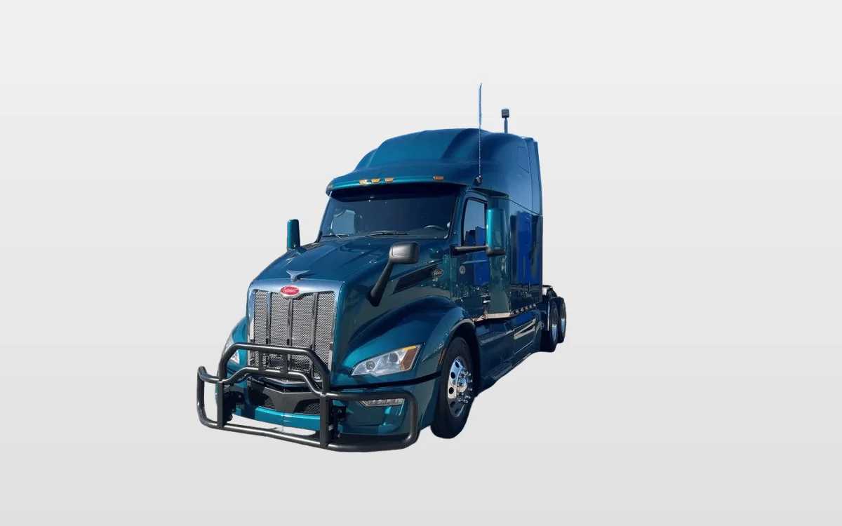 2023 PETERBILT 579 - image 1