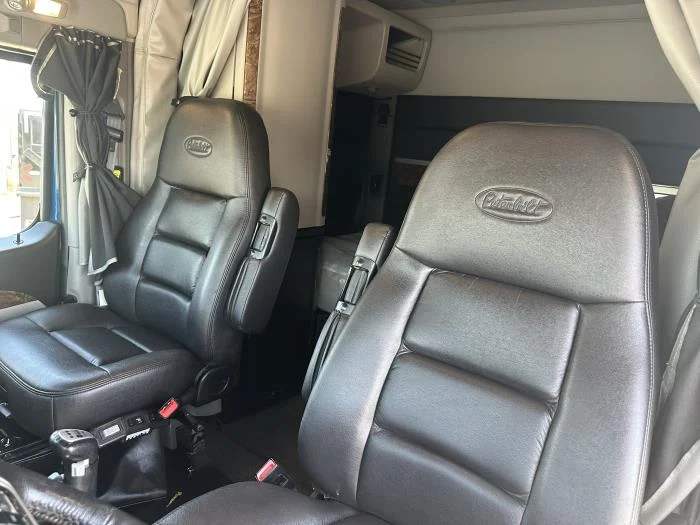 2025 Peterbilt 589 — photo 12