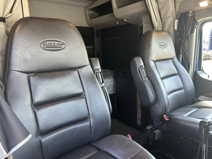2025 Peterbilt 589 — photo 13